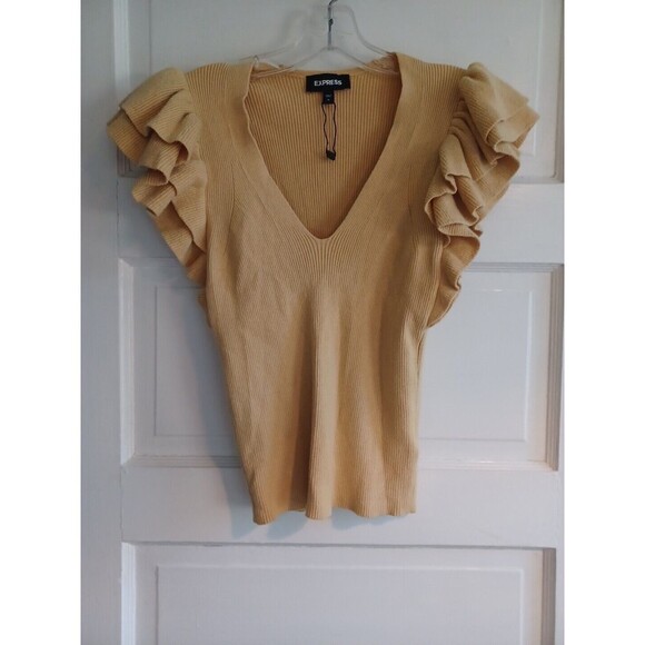 Express Sweaters - Express mustard short sleeve sweater M pullover ruffled dramatic contemporary